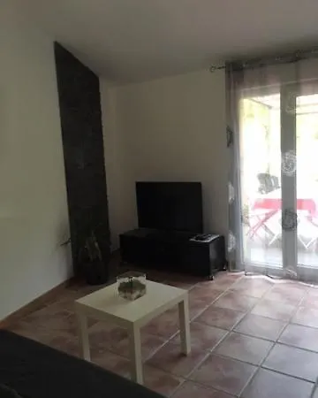Des Lavandes Апартаменты *